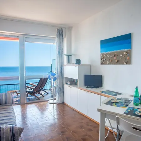 Sole Surf E Relax Casa Sul Mare * San Remo