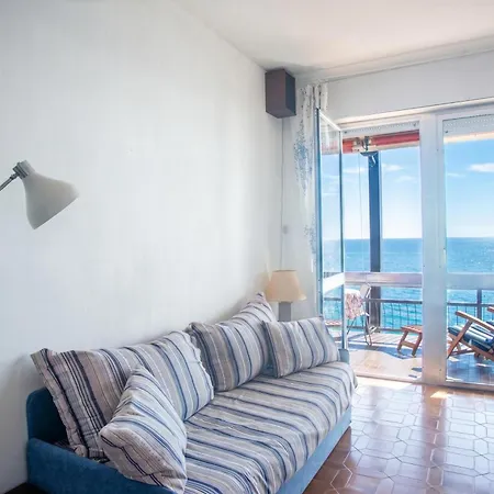 Sole Surf E Relax, Sea-view Balcony - Happy *