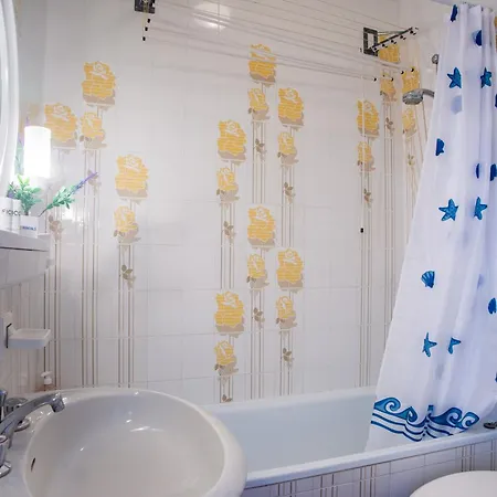 Sole Surf E Relax, Sea-view Balcony - Happy Apartment